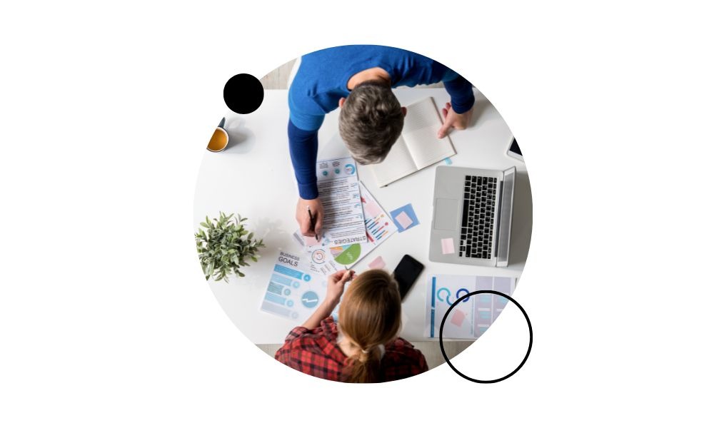 Descubre qué son las estrategias de marketing online y cuáles son las más efectivas del marketing digital para atraer clientes.